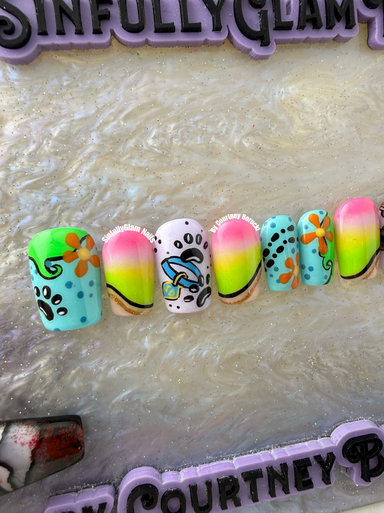 Groovy Scooby Press On Nails *PLEASE READ DESCRIPTION*