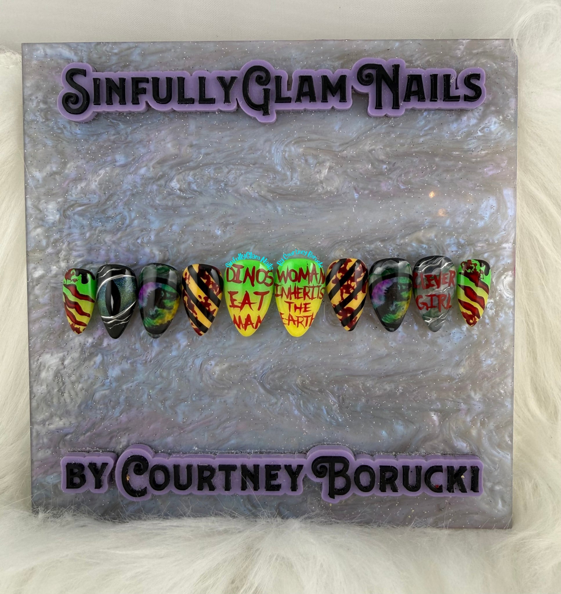 Jurassic Park Inspired Press On Nails *PLEASE READ FULL DESCRIPTION*