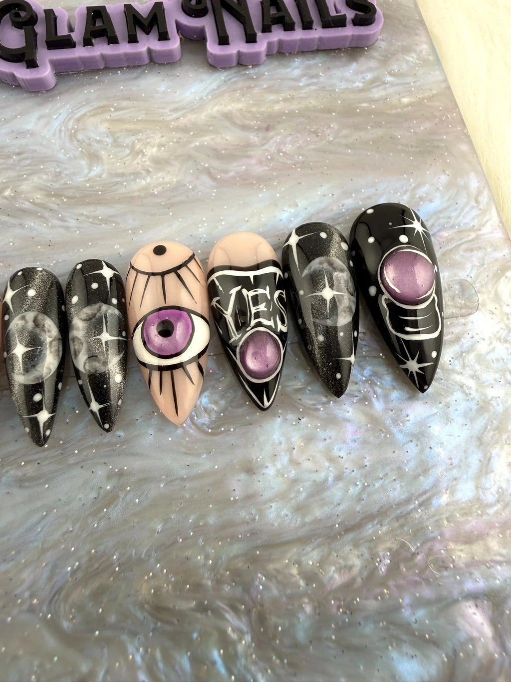 Whispers In Glass Press On Nails *PLEASE READ FULL DESCRIPTION*